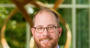 SAS nombra a Gavin Day como Director de Operaciones (COO)