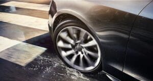 Día Mundial del Peatón: la seguridad vial empieza por las llantas