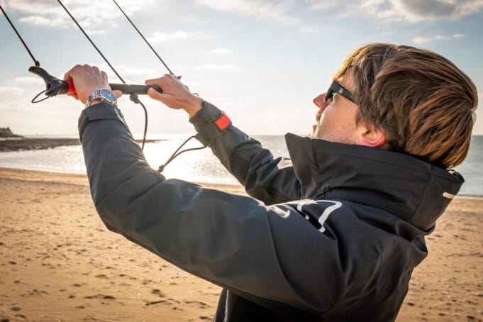 Qué debe tener en cuenta a la hora de comprar una cometa y cuáles son las más recomendadas