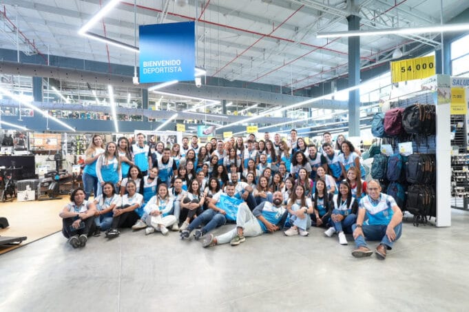 ¿Está buscando empleo? Estos son algunos de los requisitos que pide Decathlon Colombia para ser parte de su equipo