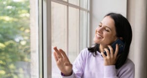 Así puede mejorar la calidad de sus llamadas y navegar al mismo tiempo: active esta función oculta en su celular en solo 3 pasos