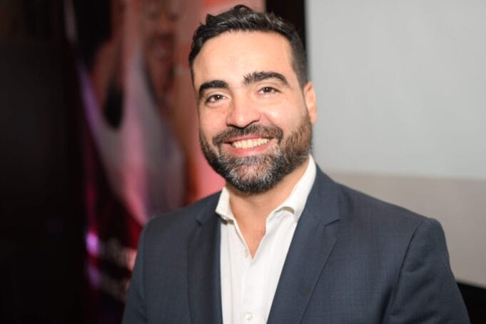 Cómo implementar inteligencia artificial en su empresa