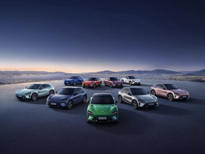 Xiaomi celebra el Día Mundial del Vehículo Eléctrico destacando su visión de movilidad inteligente
