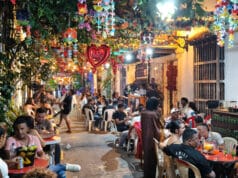 OPPO Reno14 5G ilumina la energía joven de Cartagena