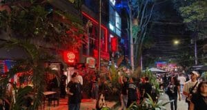 OPPO Reno14 5G, el nuevo AI party bestie, captura la vibra fiestera de Medellín