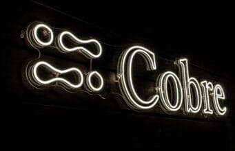 ¿Por qué a las empresas colombianas les cuesta tanto mover su propia plata?