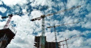 La inflación y los riesgos laborales son algunas de las principales amenazas para la construcción en América Latina, según estudio