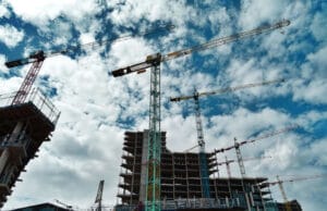 La inflación y los riesgos laborales son algunas de las principales amenazas para la construcción en América Latina, según estudio