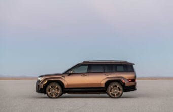 Hyundai Santa Fe es nombrado el Mejor Auto Familiar de 2026 por Cars.com