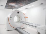 Clínica del Country recibe la máxima acreditación europea por su precisión en diagnósticos oncológicos y neurológicos