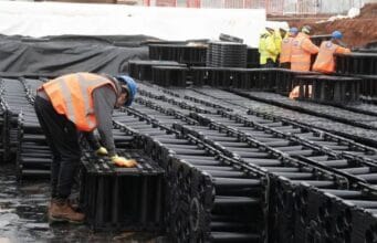 Ciudades Resilientes: ¿Por qué se inunda la calle y cómo la ingeniería moderna puede evitarlo?