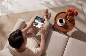 OPPO Find N6: el teléfono plegable que toma las fotos perfectas a mamá llega a Colombia