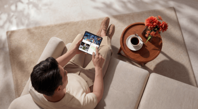 OPPO Find N6: el teléfono plegable que toma las fotos perfectas a mamá llega a Colombia