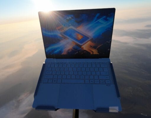 Potencia para IA y durabilidad increíble en menos de 1Kg de peso: ASUS presenta en Colombia la nueva ExpertBook Ultra, el estándar premium de computación empresarial con IA.