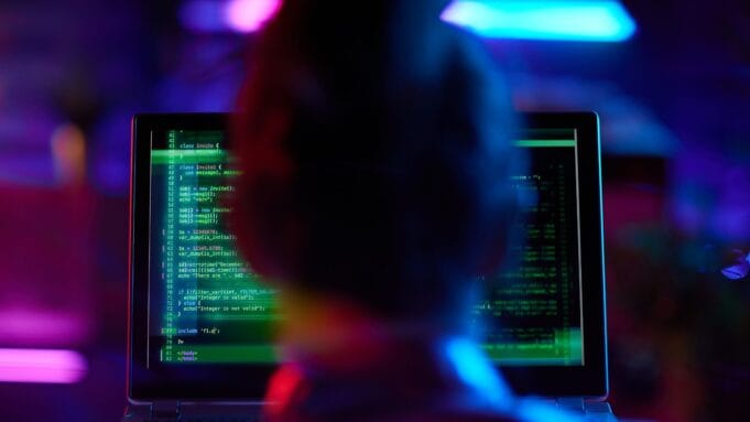 Informe de Fortinet revela que la madurez de la seguridad en OT está mejorando, pero el riesgo sigue acelerándose