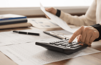 Cinco decisiones financieras para proteger tu dinero en tiempos de incertidumbre económica