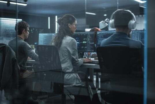 Teknei acelera su expansión en Latam con la adquisición del negocio de BPO de Indra
