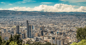 Después de un sismo, tapar una fisura puede ser un error: 5 señales que no deberían pasarse por alto