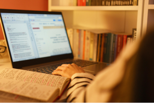 ¿Pensando en un posgrado? Estas son cuatro razones para elegir una especialización