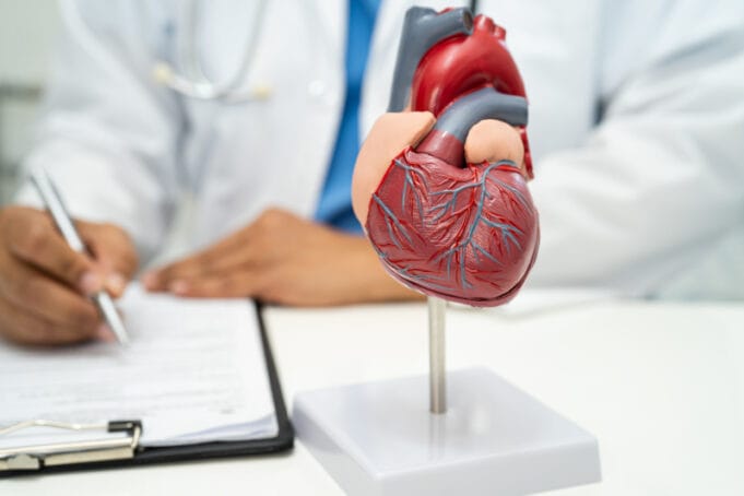 Día mundial del corazón: Más de 1,5 millones de colombianos conviven con una enfermedad renal que también amenaza su corazón